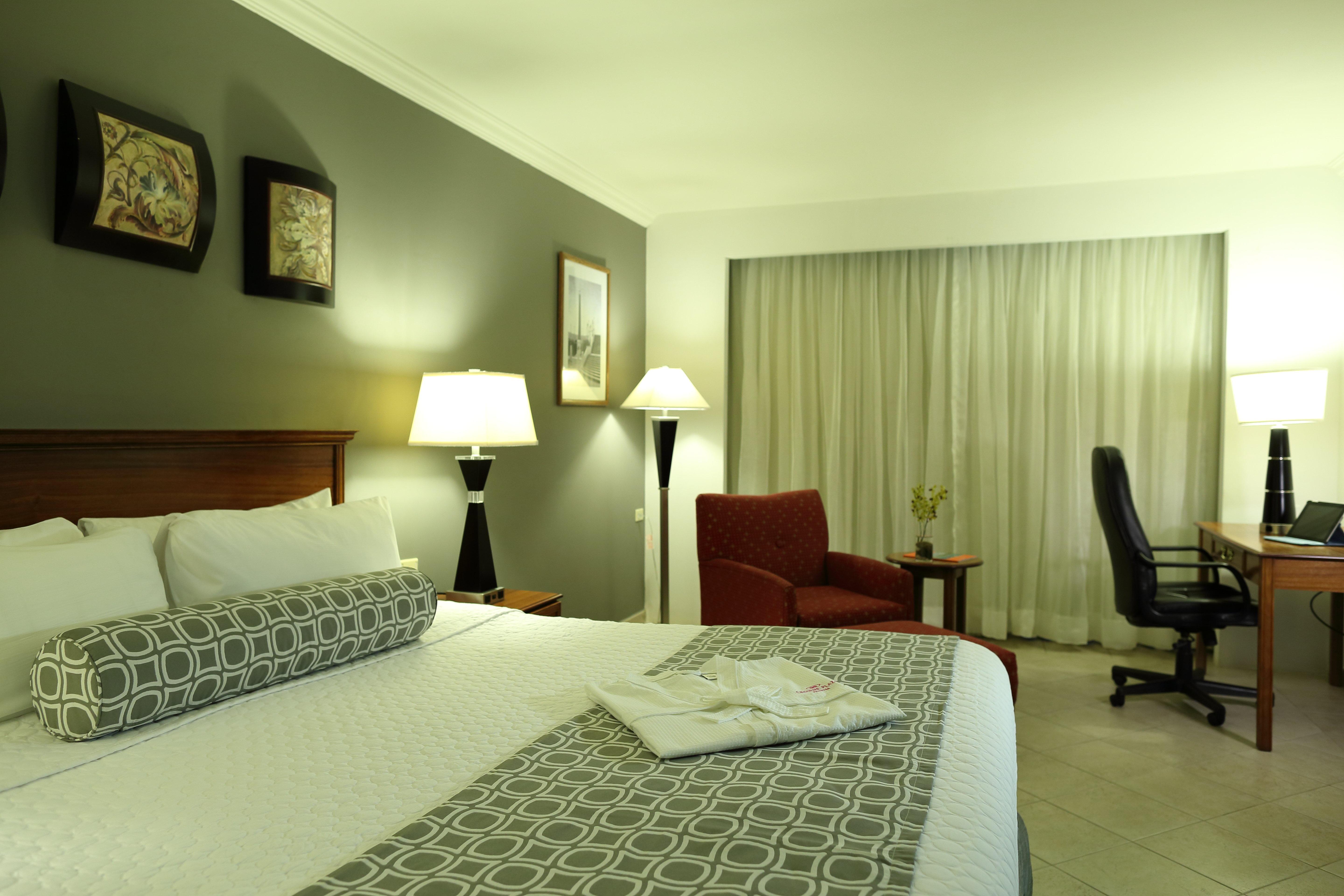 Crowne Plaza Panama By Ihg Hotel Exterior photo